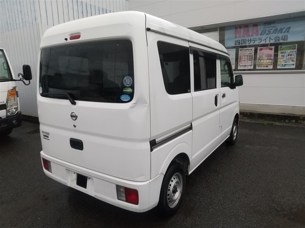 NISSAN NV100 CLIPPER