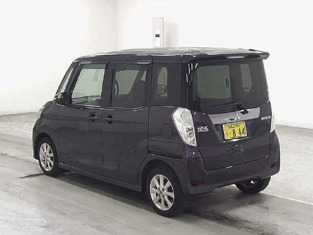 MITSUBISHI EK SPACE