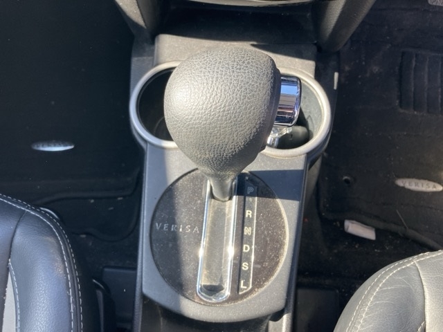 MAZDA VERISA