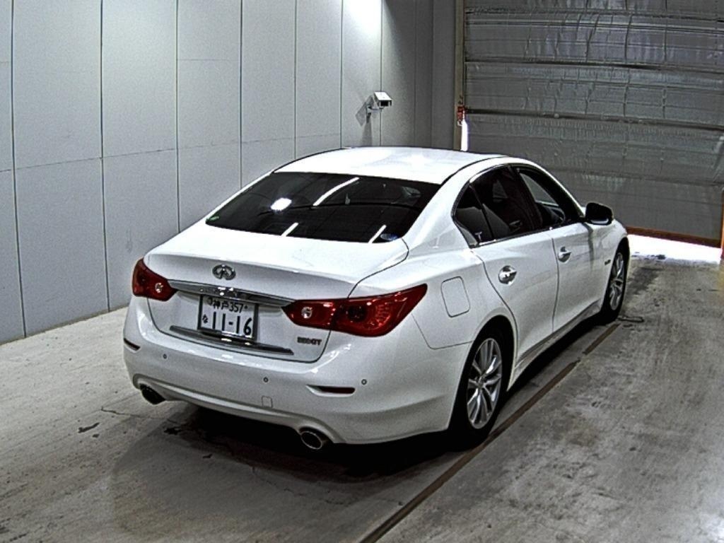 NISSAN SKYLINE