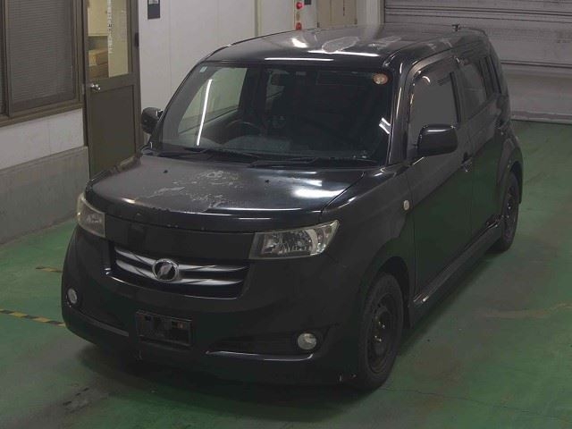 TOYOTA BB