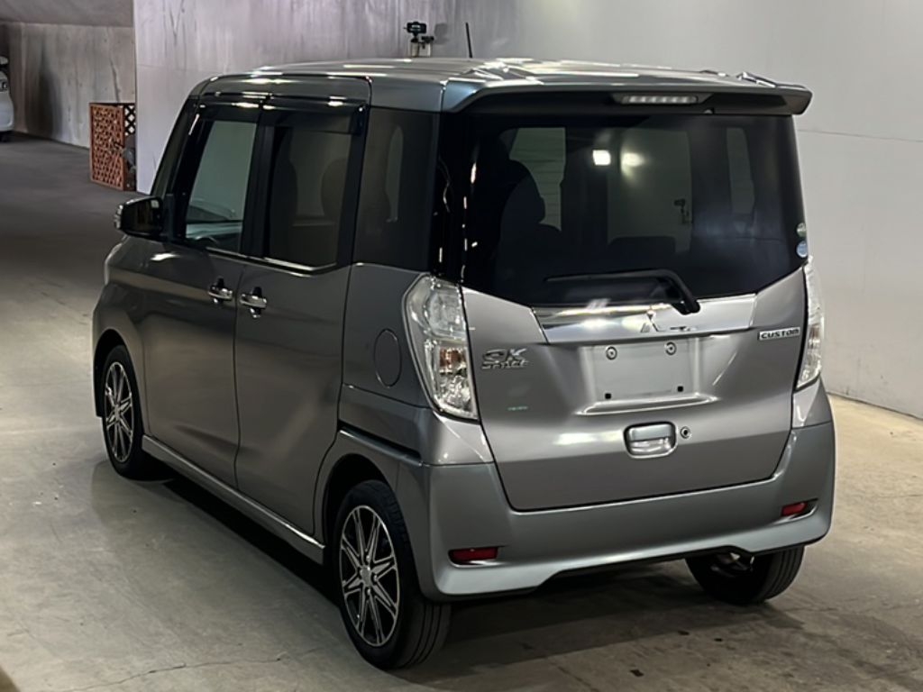 MITSUBISHI EK SPACE