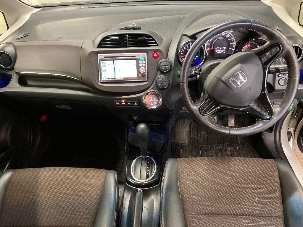HONDA FIT SHUTTLE