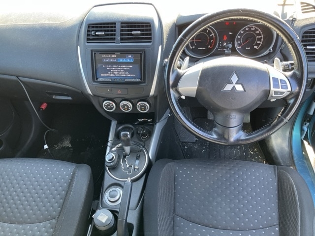 MITSUBISHI RVR