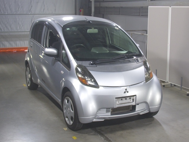 MITSUBISHI I