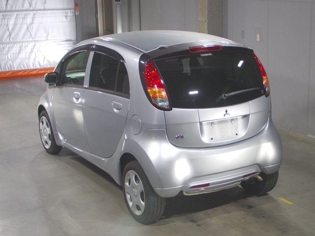 MITSUBISHI I