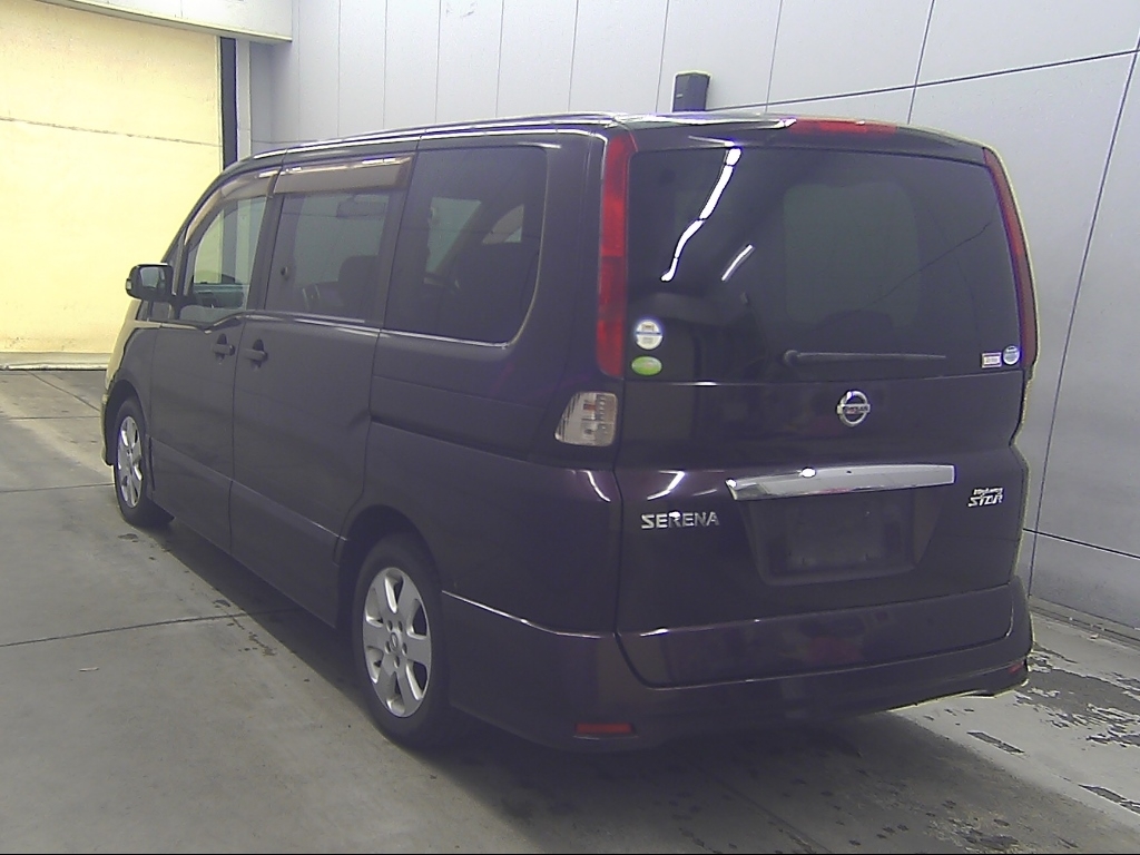 NISSAN SERENA