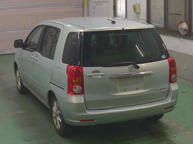 TOYOTA RAUM
