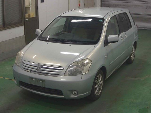 TOYOTA RAUM