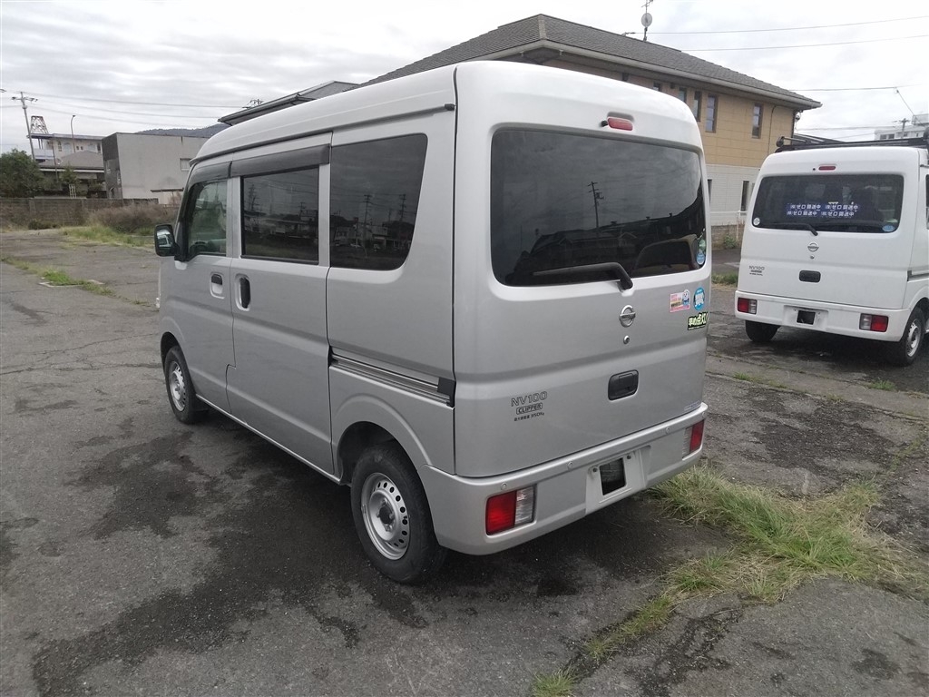 NISSAN NV100 CLIPPER