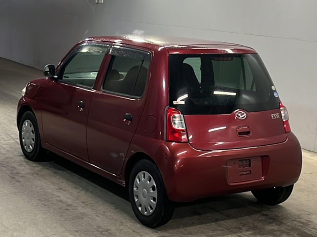 DAIHATSU ESSE