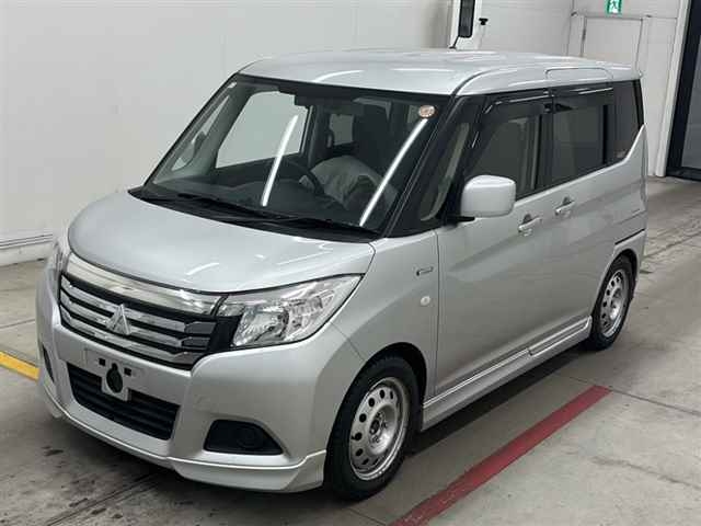 MITSUBISHI DELICA D:2