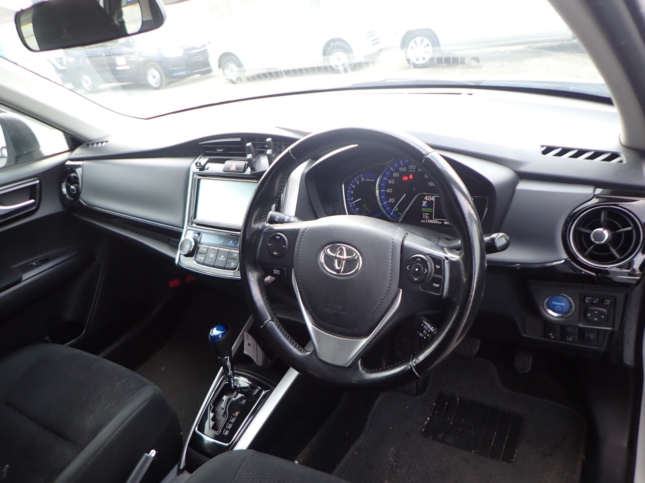 TOYOTA COROLLA FIELDER