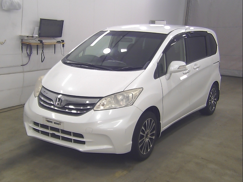 HONDA FREED