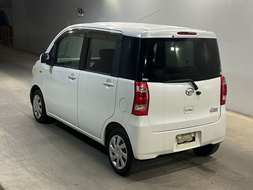 DAIHATSU TANTO EXE