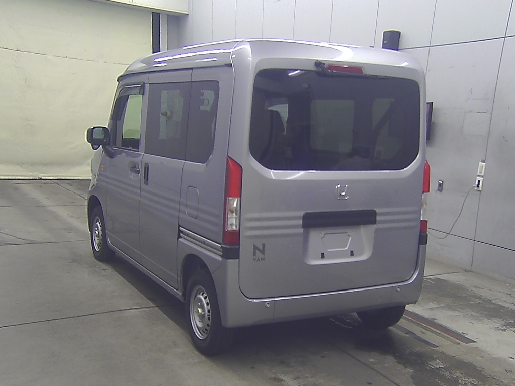 HONDA N-VAN