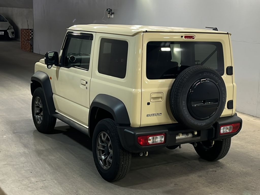 SUZUKI JIMNY SIERRA