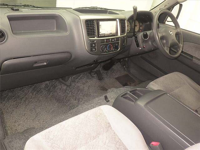 NISSAN CARAVAN