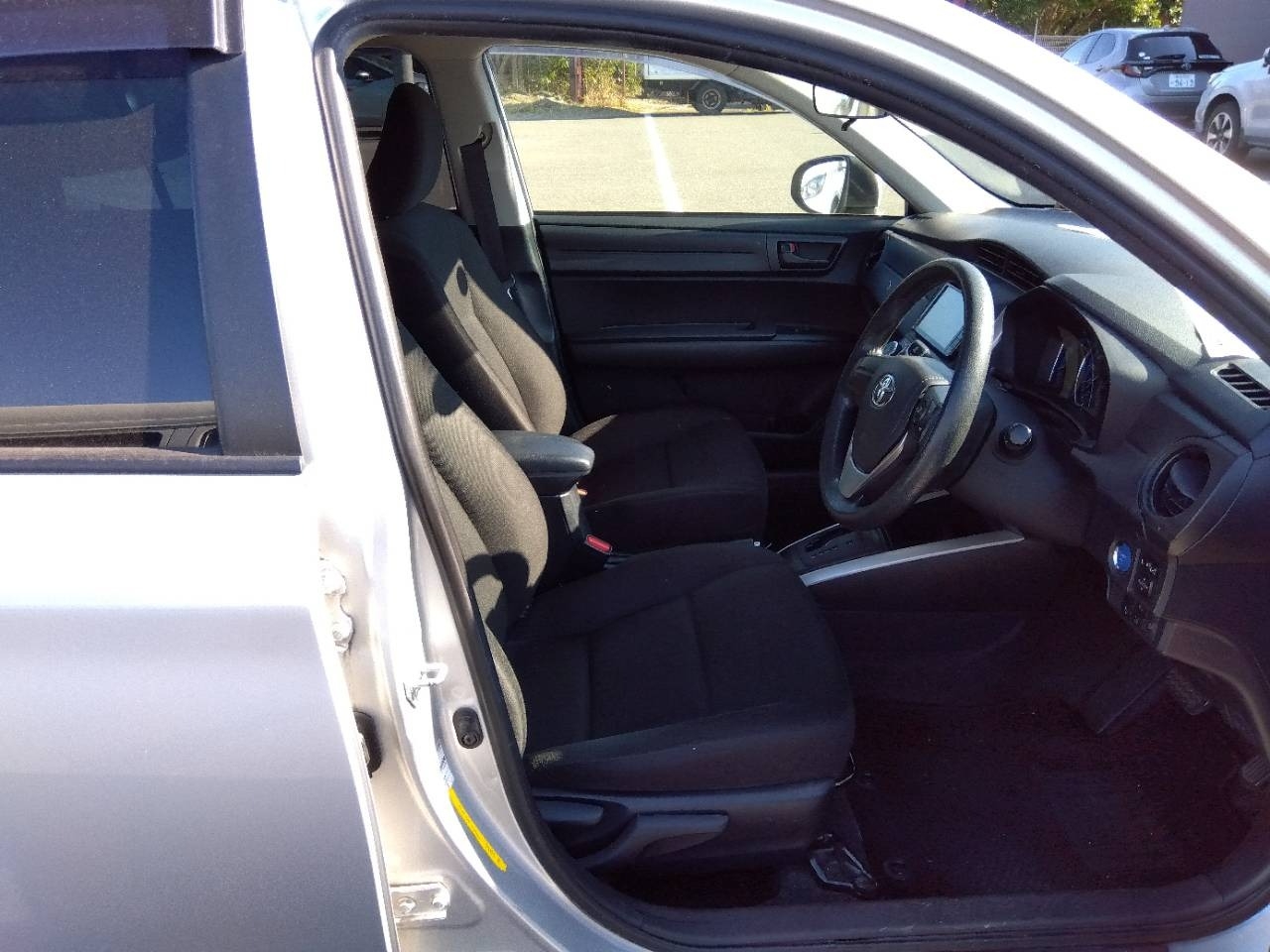 TOYOTA COROLLA FIELDER
