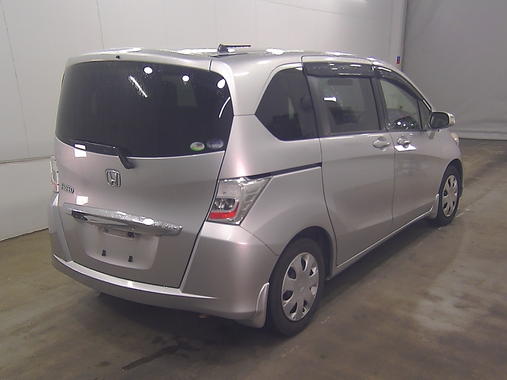 HONDA FREED