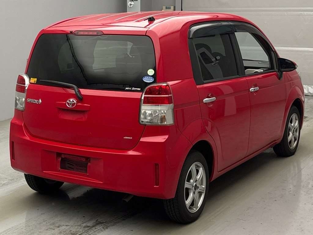 TOYOTA SPADE