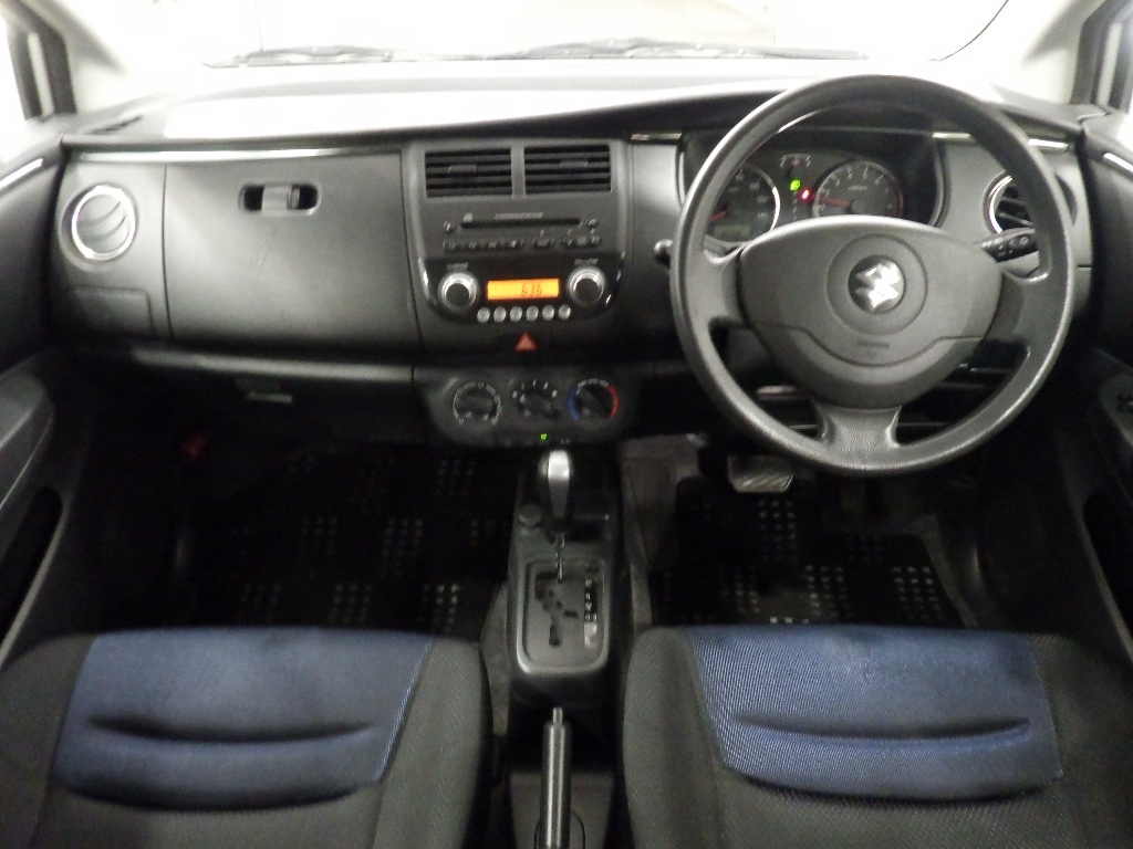 SUZUKI CERVO