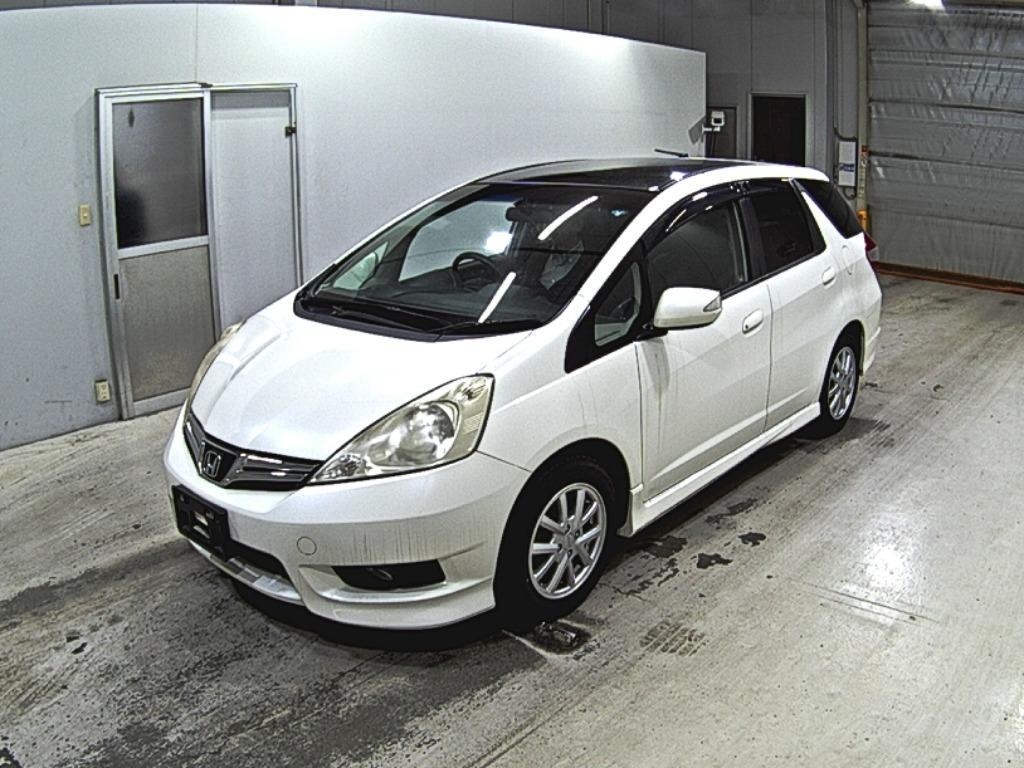 HONDA FIT SHUTTLE