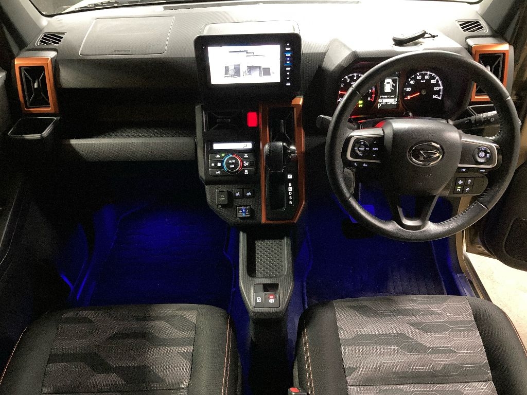 DAIHATSU TAFT