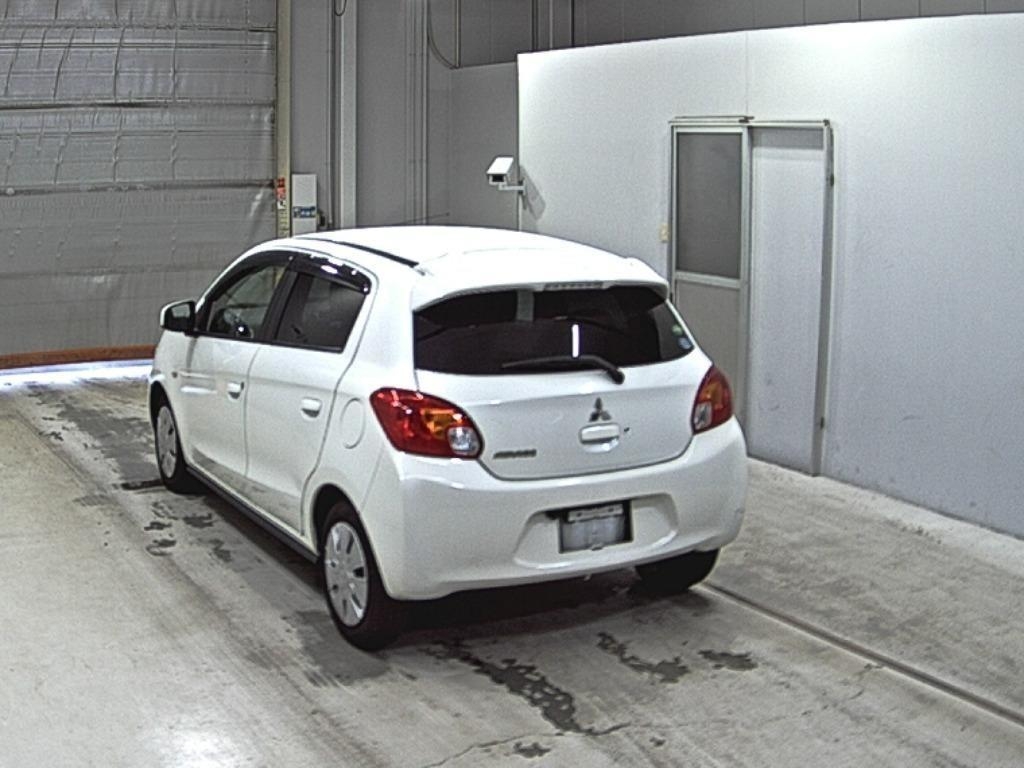 MITSUBISHI MIRAGE