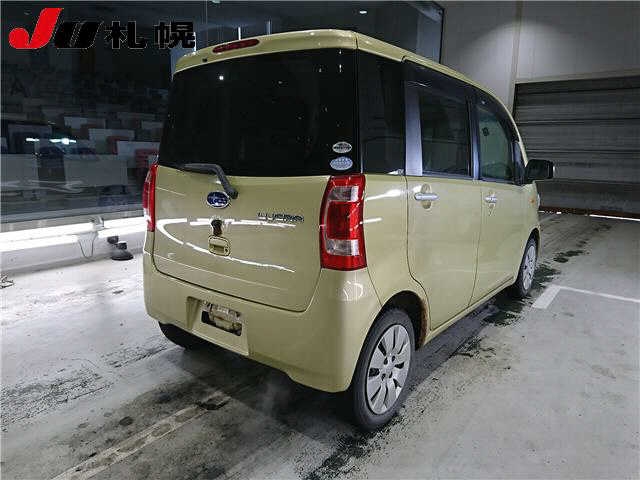 SUBARU LUCRA