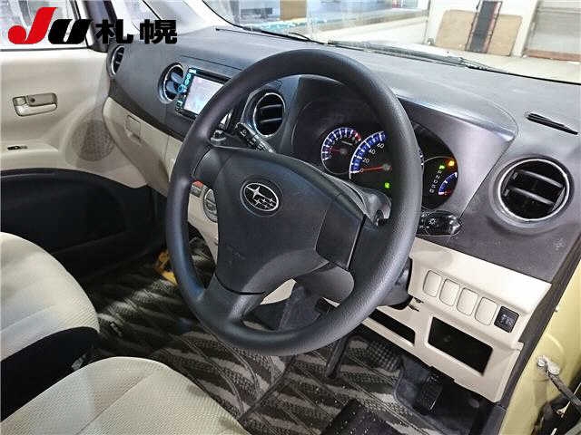 SUBARU LUCRA