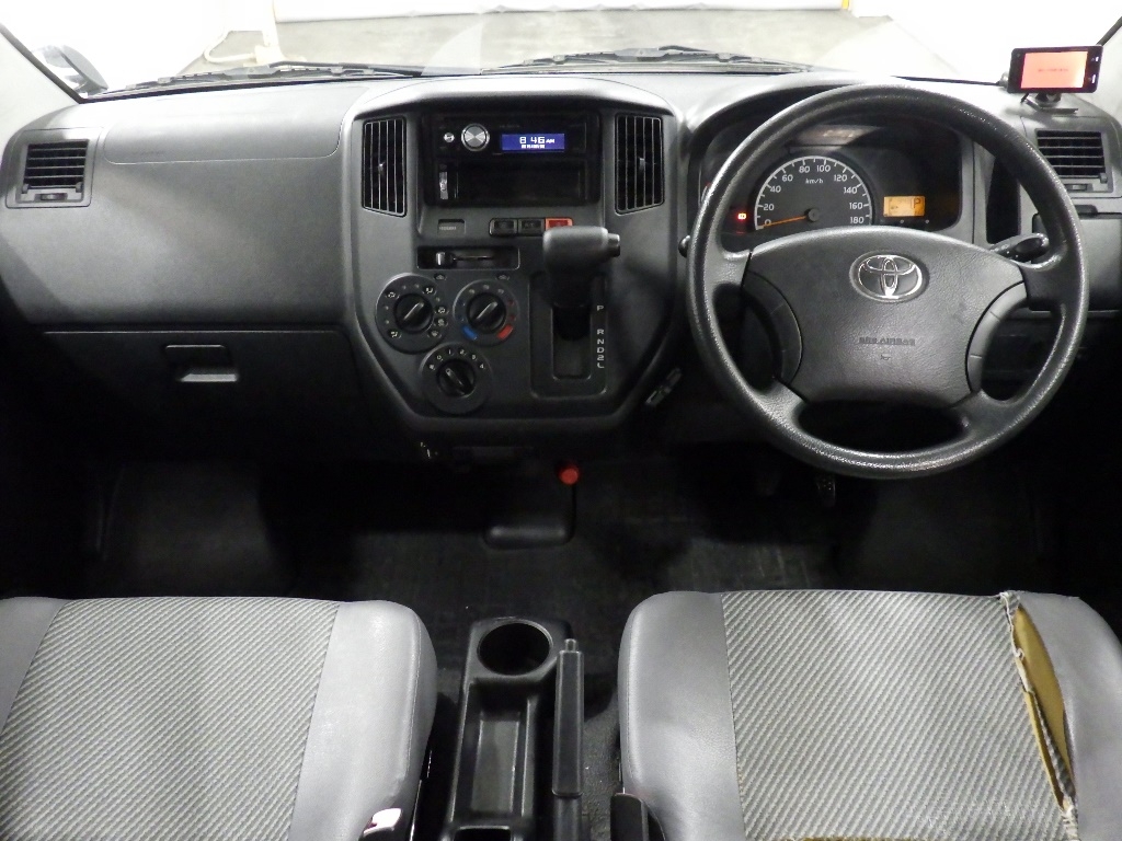 TOYOTA LITE ACE