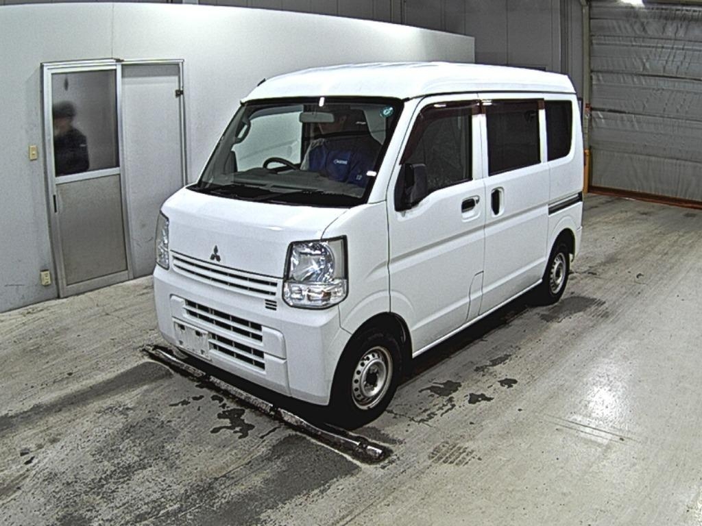 MITSUBISHI MINICAB