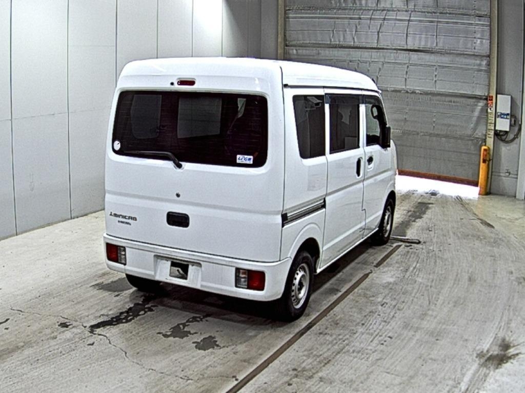 MITSUBISHI MINICAB