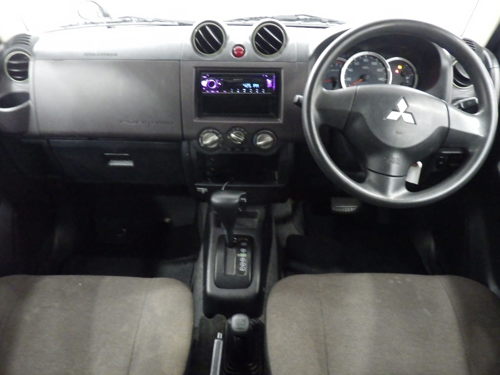 MITSUBISHI PAJERO MINI