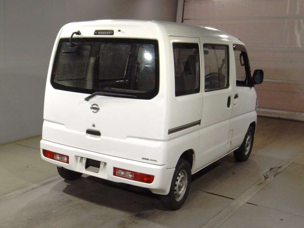 NISSAN NV100 CLIPPER