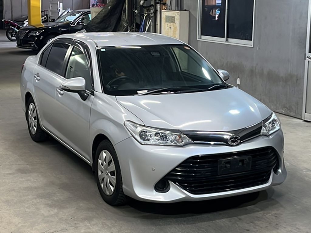 TOYOTA COROLLA AXIO