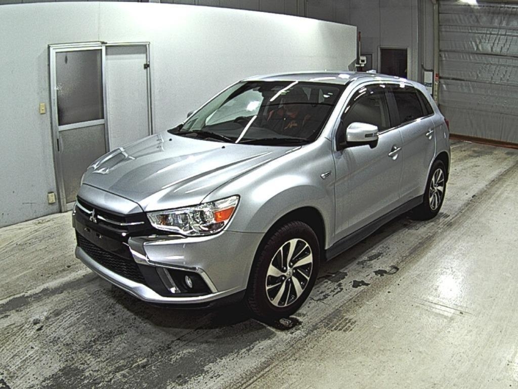 MITSUBISHI RVR