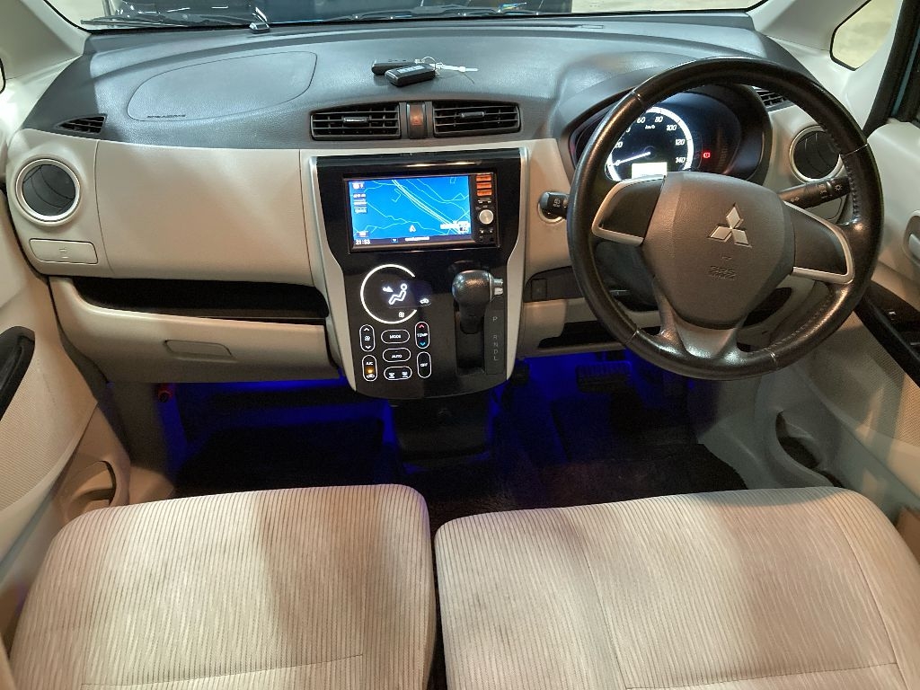 MITSUBISHI EK WAGON