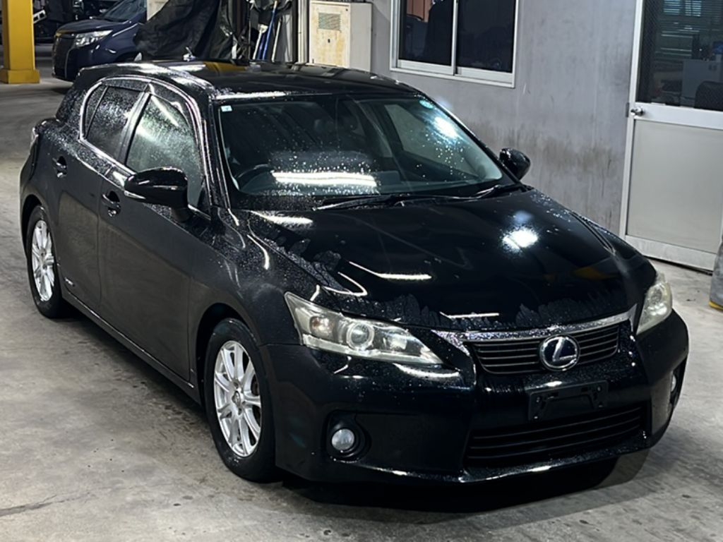LEXUS CT200H