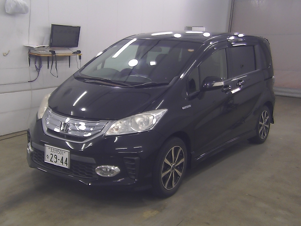 HONDA FREED