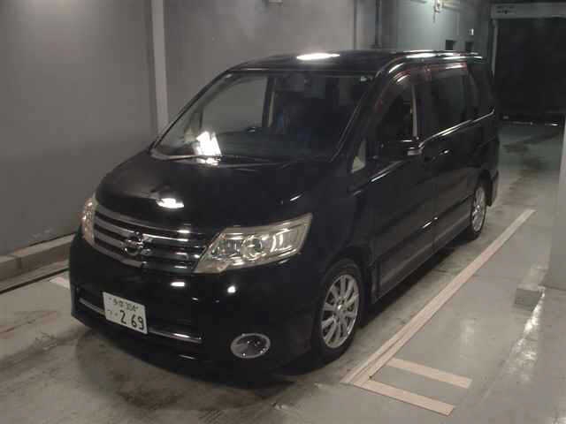 NISSAN SERENA