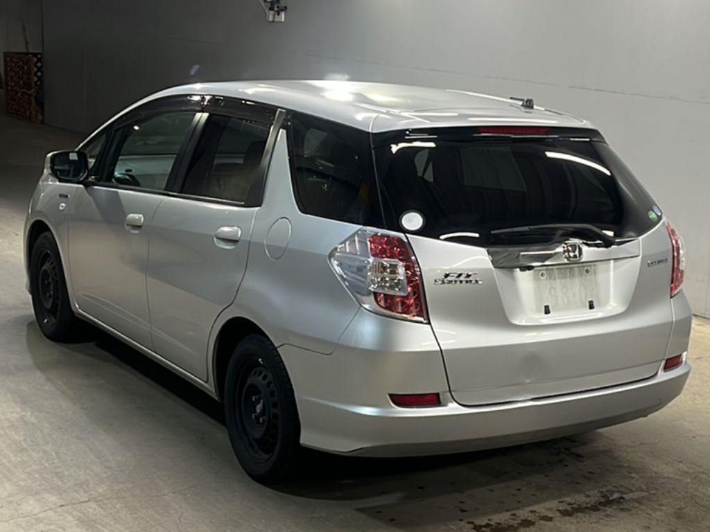 HONDA FIT SHUTTLE