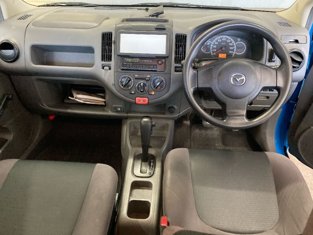 MAZDA FAMILIA