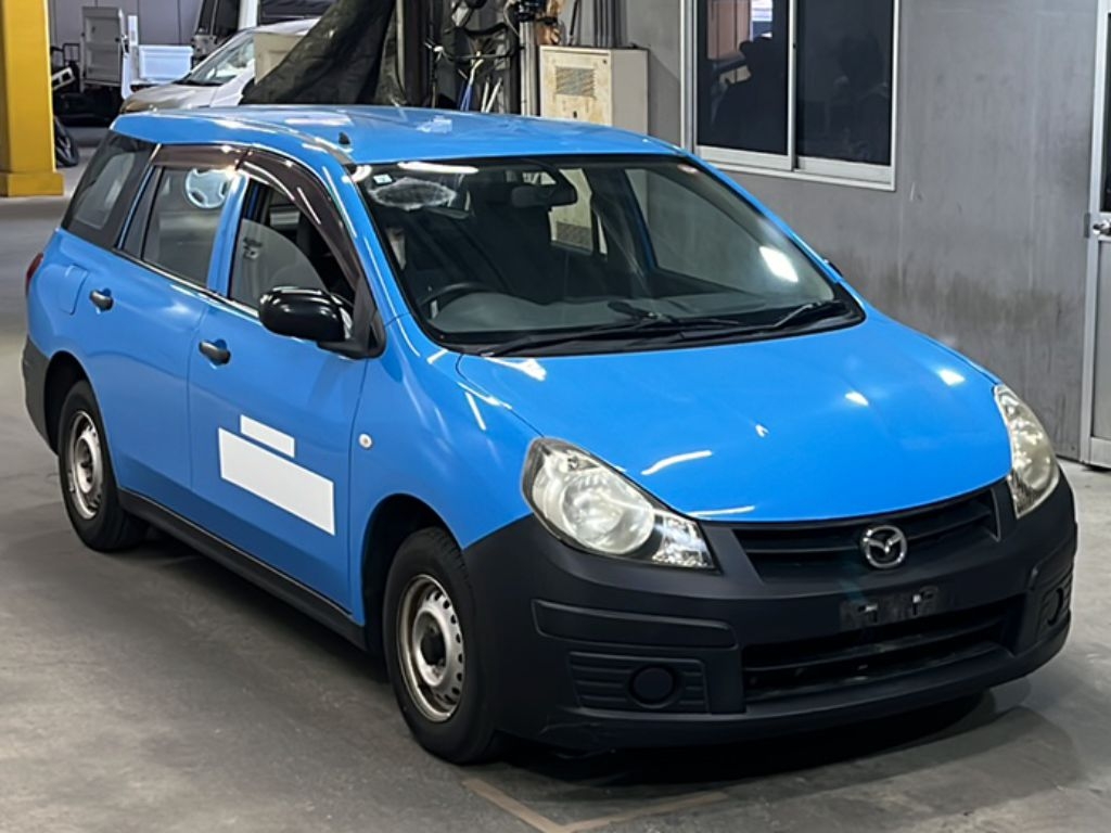 MAZDA FAMILIA