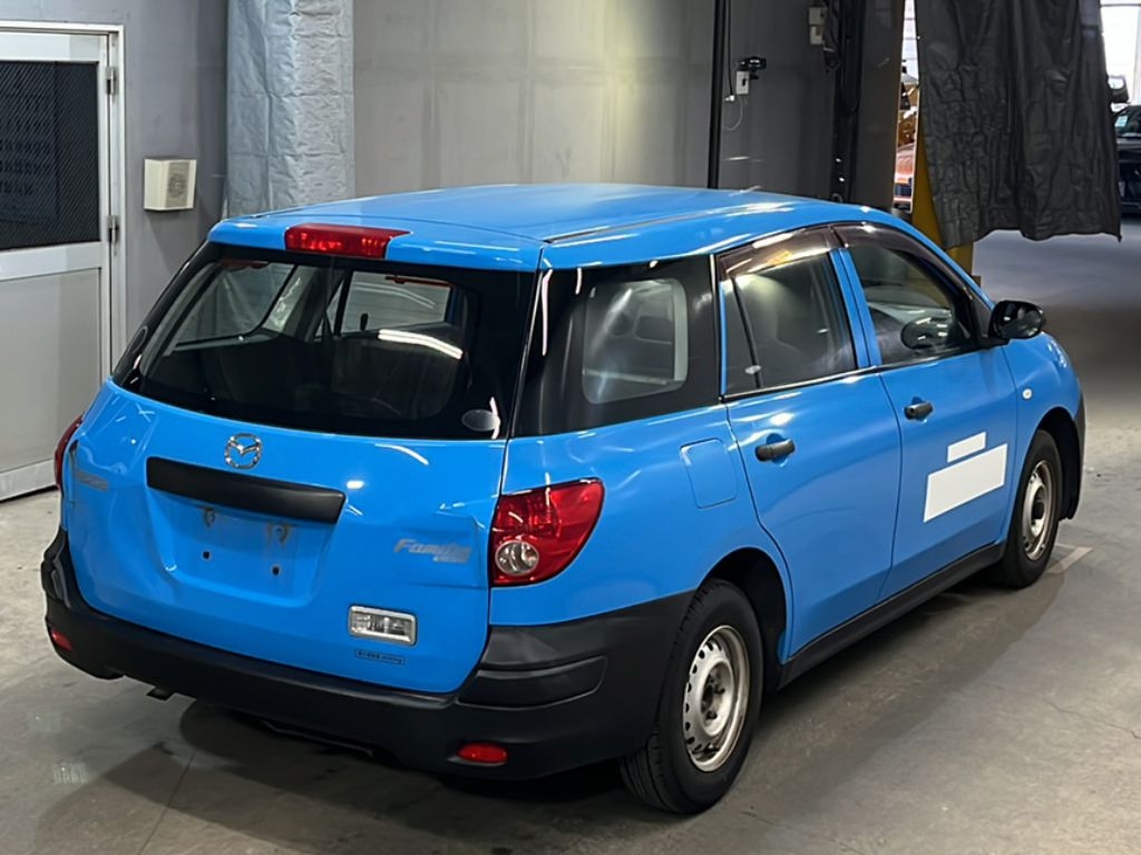 MAZDA FAMILIA