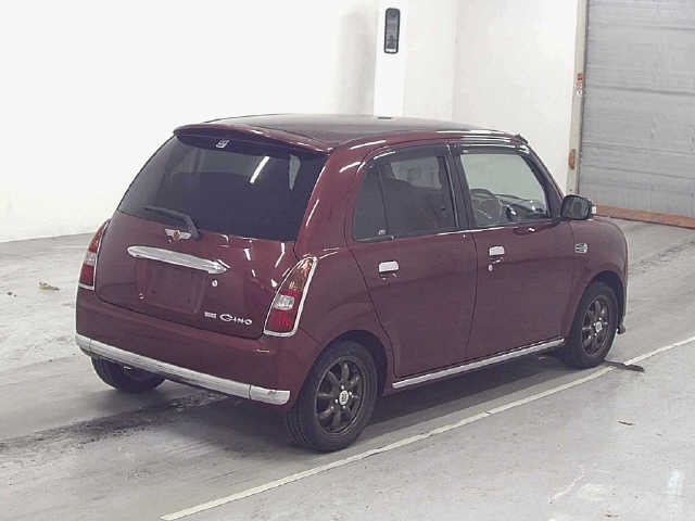 DAIHATSU MIRA GINO