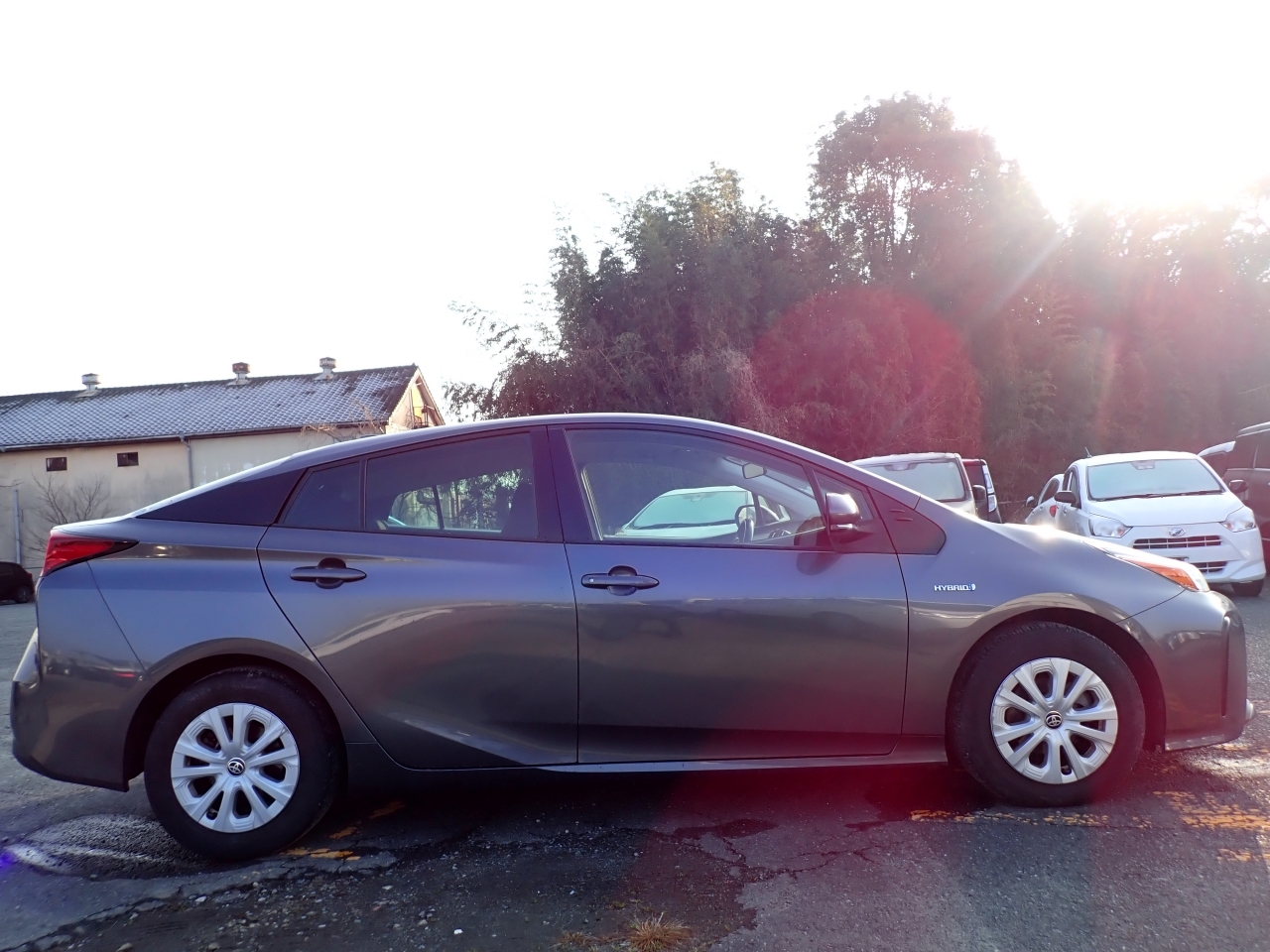 TOYOTA PRIUS