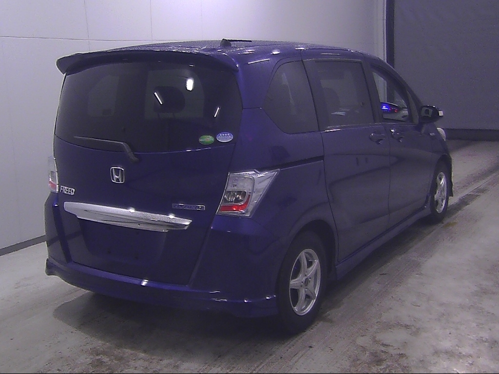 HONDA FREED