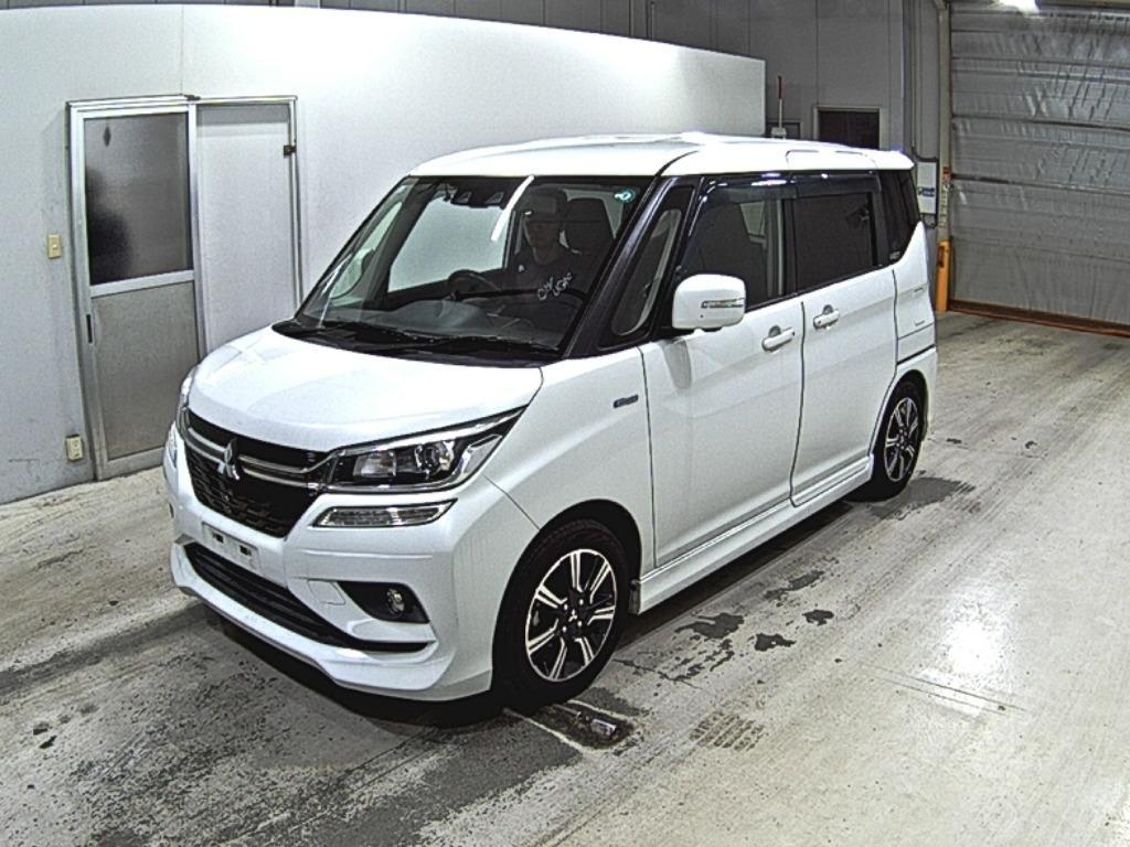 MITSUBISHI DELICA D:2